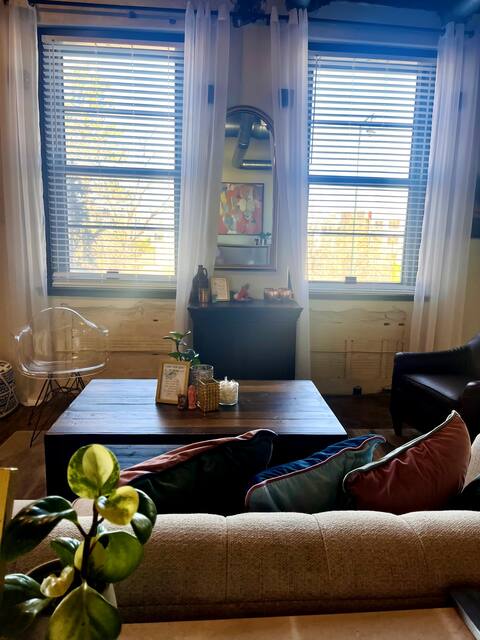 Modern Downtown Denver Loft & MORE