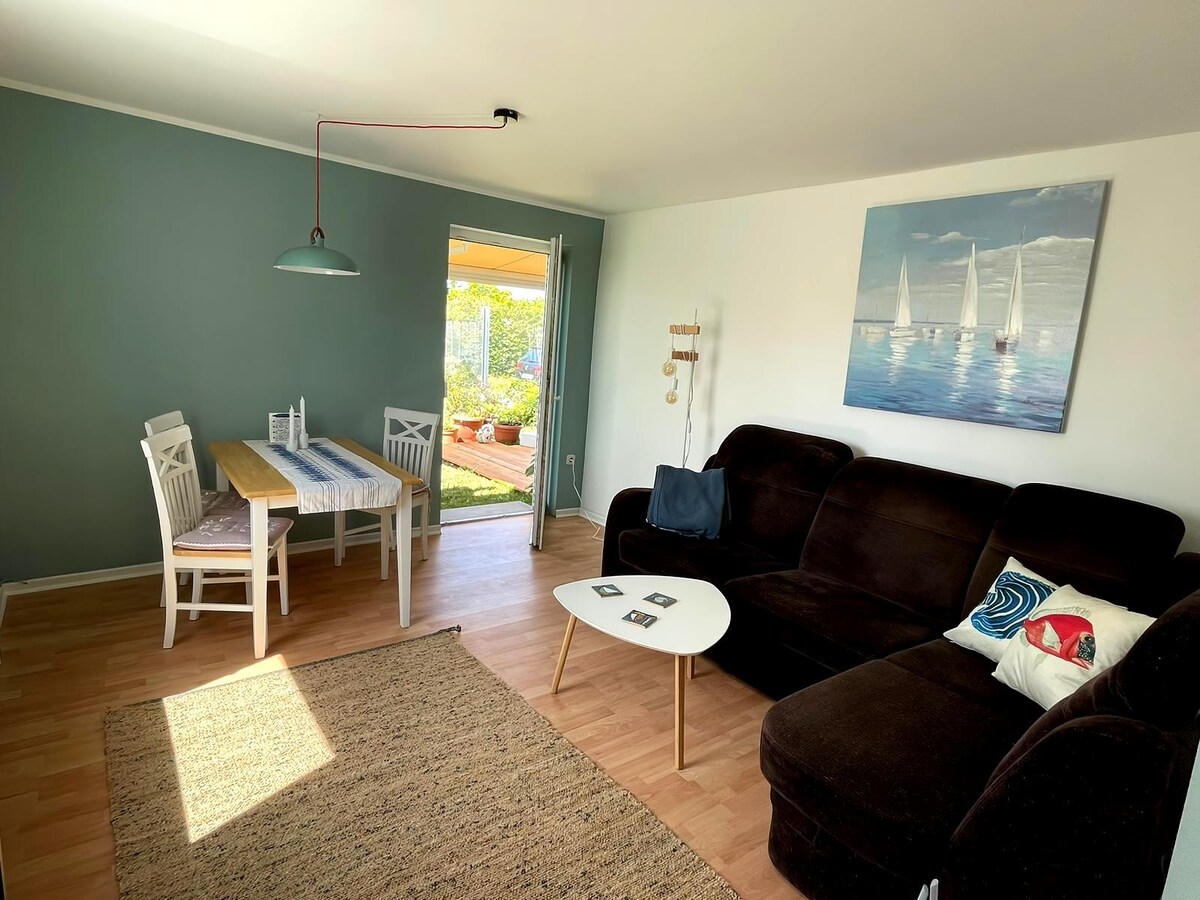 Beliebte Airbnb-Anzeige: Vacation home "Boddenrauschen" in Fuhlendorf