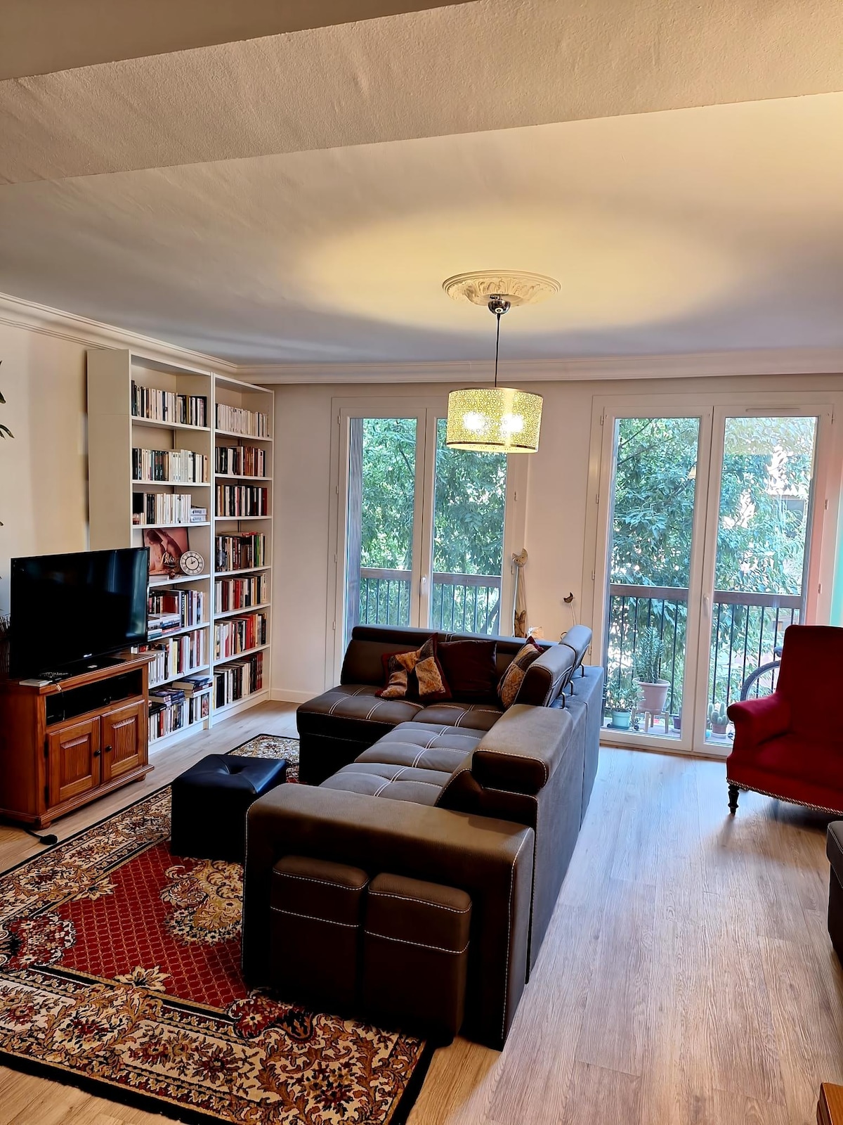 Propriété Airbnb réussie: 2-room apartment near St-Charles à Marseille 3e Arrondissement