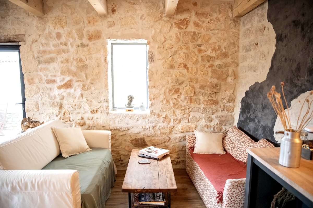 Airbnb con migliori performance: The church house a Gard