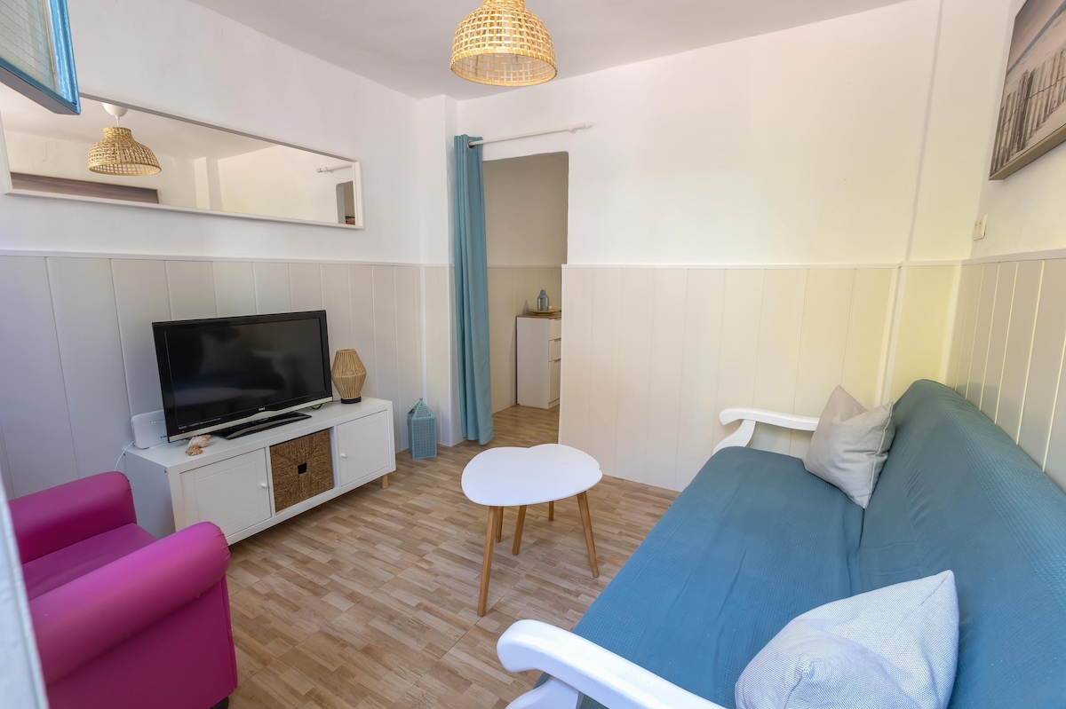 Top Airbnb: Grandma's House in Pedregalejo