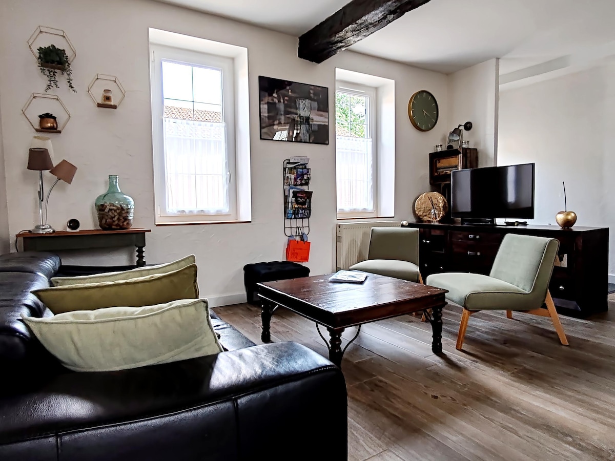 Top Airbnb: Nice townhouse à Moulins