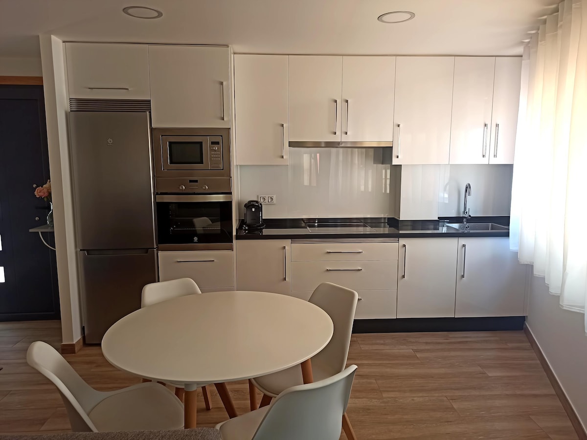 Top performing Airbnb: Eva's Corner (Private entrance) in Cangas