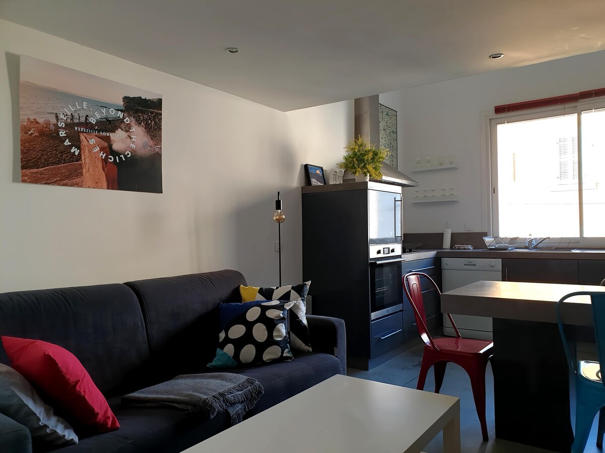Beliebte Airbnb-Anzeige: Duplex 33 M2 near beaches and coves in Marseille 8e Arrondissement