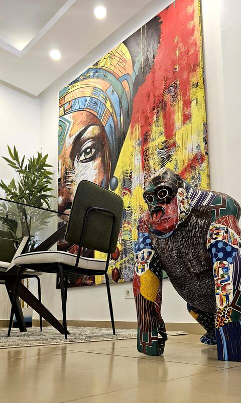 Afrochic apt en Z4. Housekeeping Daily