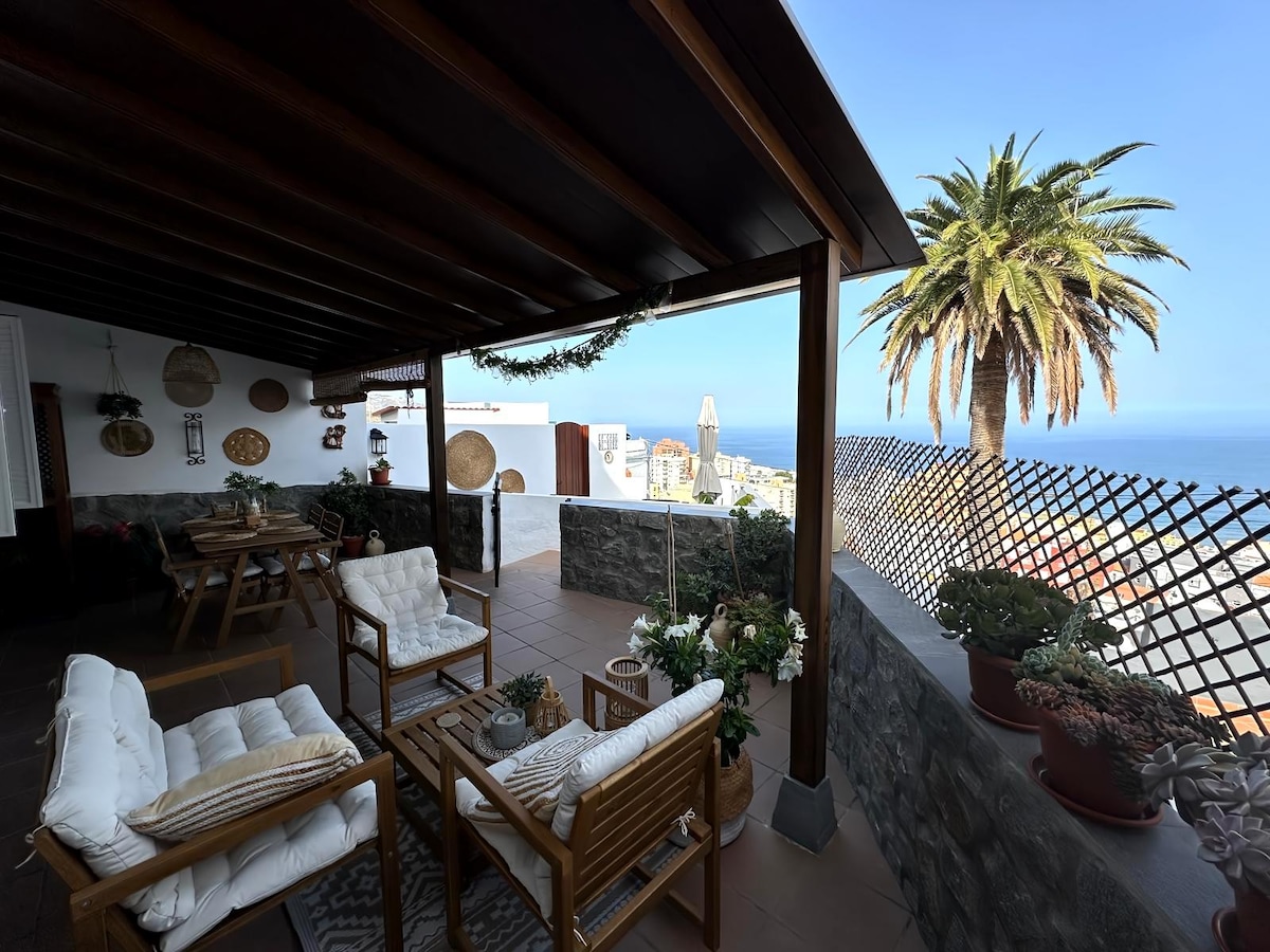 Beliebte Airbnb-Anzeige: Charming home with beautiful views. in Santa Cruz De La Palma