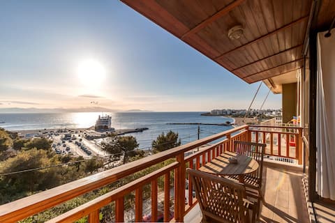Caldera close to the port, airport & Athens