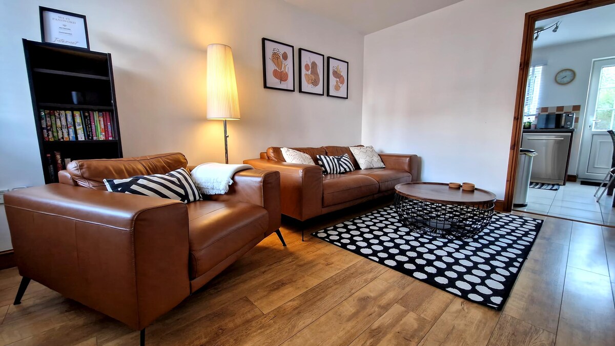 Popular Airbnb listing: 3-Bedroom Family Holiday Home in Skegness