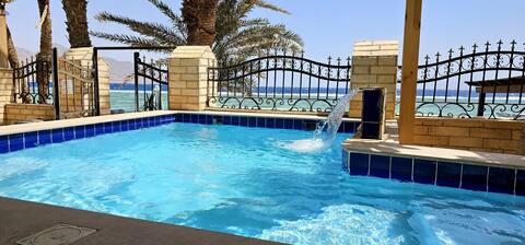 Villa Faris, Beach Villa with Pool, Dahab Asalah