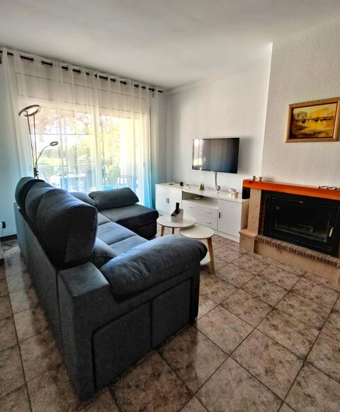 Top Airbnb: Confortable House in Sant Salvador in El Vendrell
