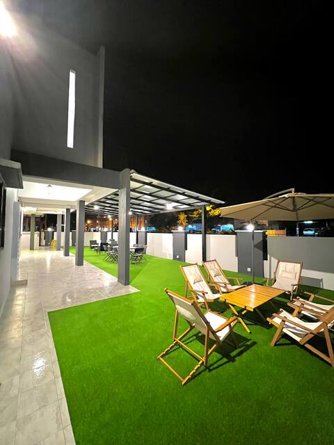 Entire Vacation House In Sitiawan
