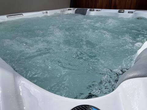 Winter-Oase: Beheizter Whirlpool, Sauna & Kamin