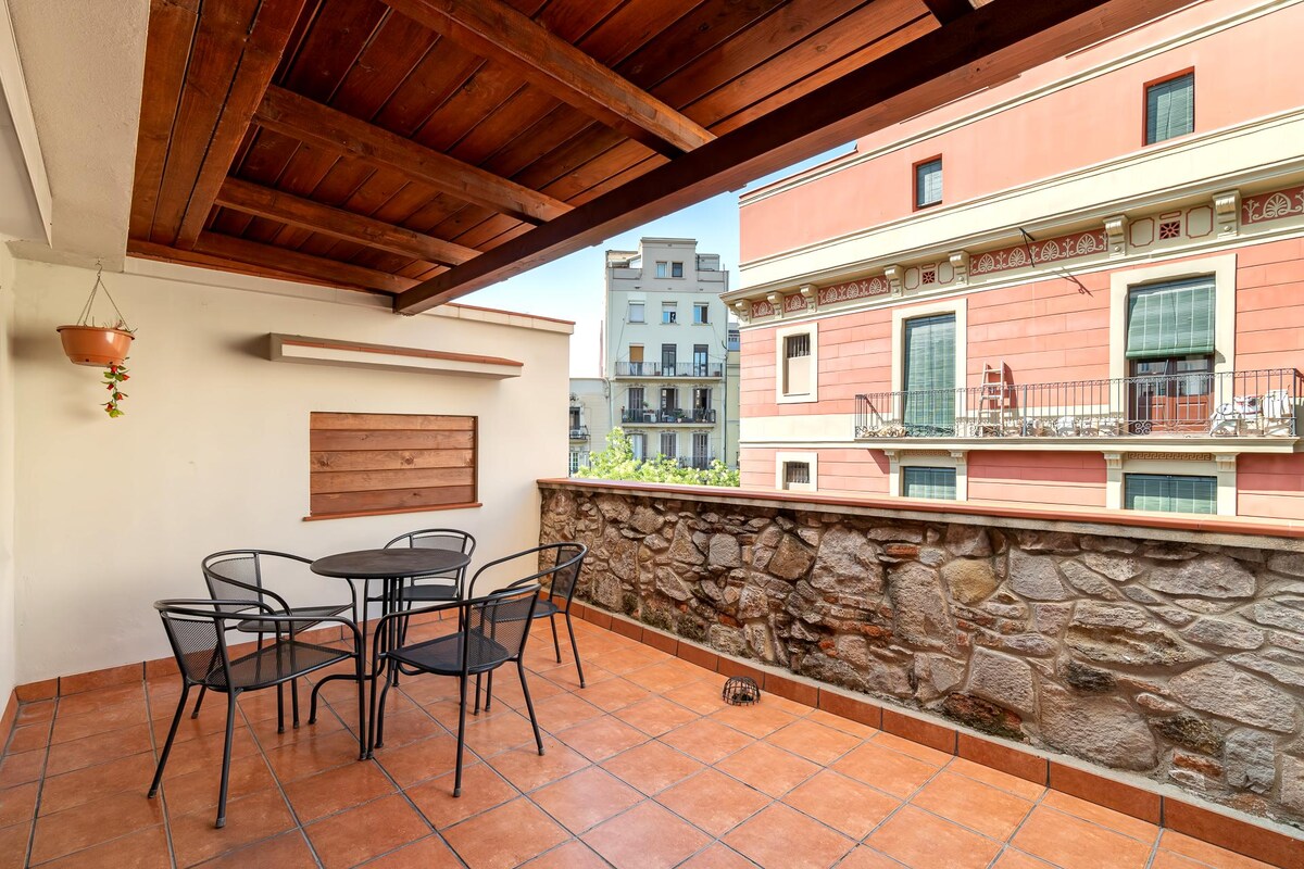 Top Airbnb: Nice apartment for couples in Hostafrancs