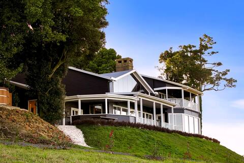 Wildefell and Cottage - Entire Country Estate