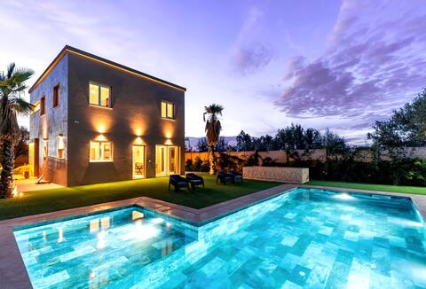 Villa Eden not overlooked with heated pool