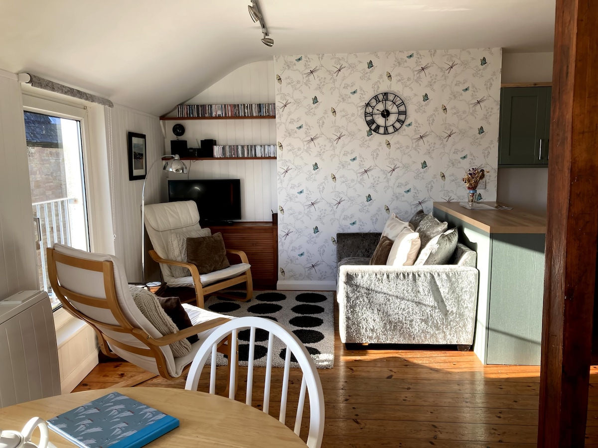 Top Airbnb: Apartment in Cornwall with Sea Views in Falmouth