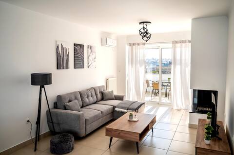 Elegant apartment with breathtaking cityscape view