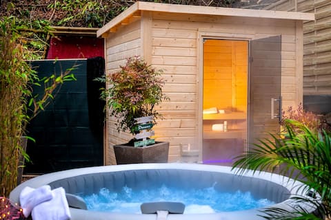RheinsteigChalet | Whirlpool-Sauna-Billard-Kicker