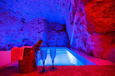 Petra Suite (Trulli Zone)