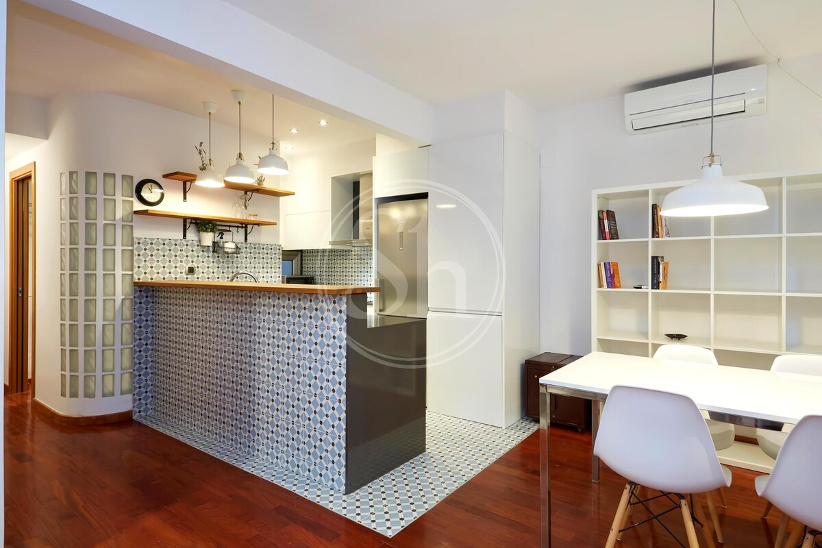 Anuncio de Airbnb popular: 112TT7ROB11 · Nice apartment in Les Corts en Les Corts