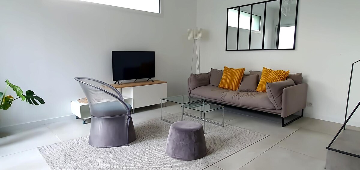 Propriété Airbnb réussie: Villa at the gates of Paris – Porte de Versailles à Malakoff