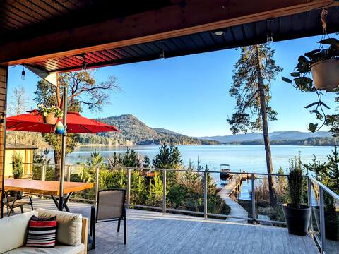 StayShawnigan - Lakefront Luxury