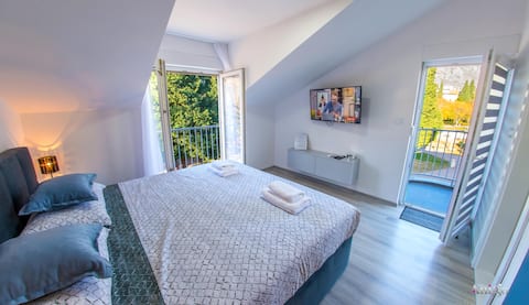 Maxim Apartments - Studio Apartment 2