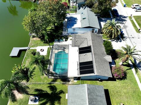 Lakefront Paradise with Private Saltwater Pool