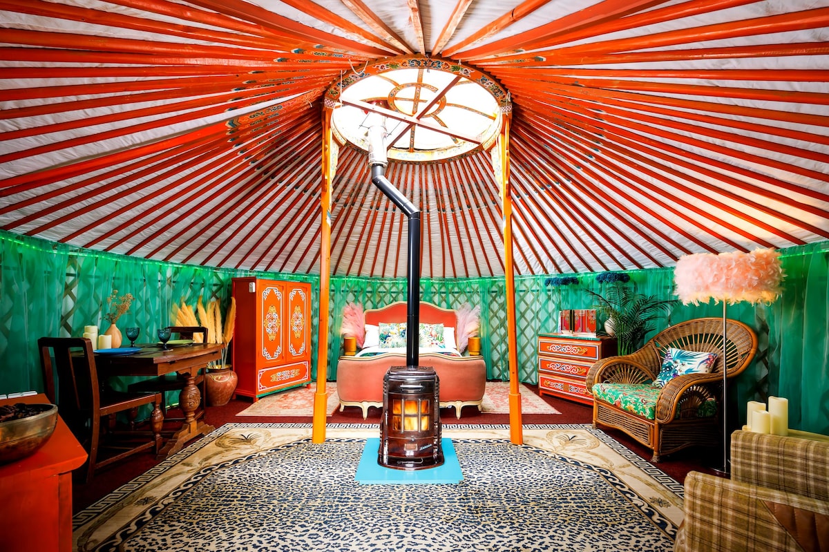 Successful Airbnb property: Whittlers Yurt in Woolfardisworthy