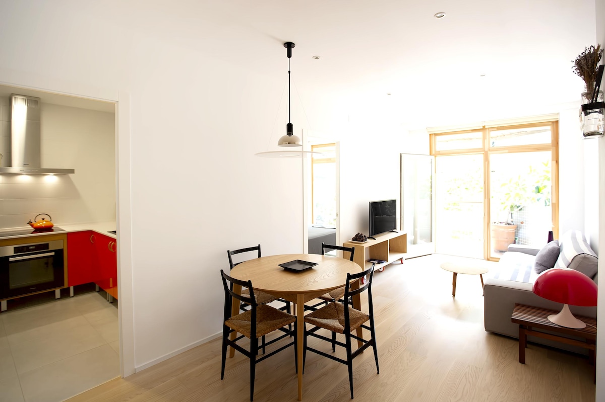 Popular Airbnb listing: Well designed very clean and comfortable apartment in Sant Gervasi   Galvany