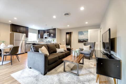 Alamo Village Executive Apt