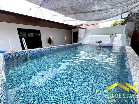 【New】HosehVilla • PrivatePool • MelakaTown • 11Pax