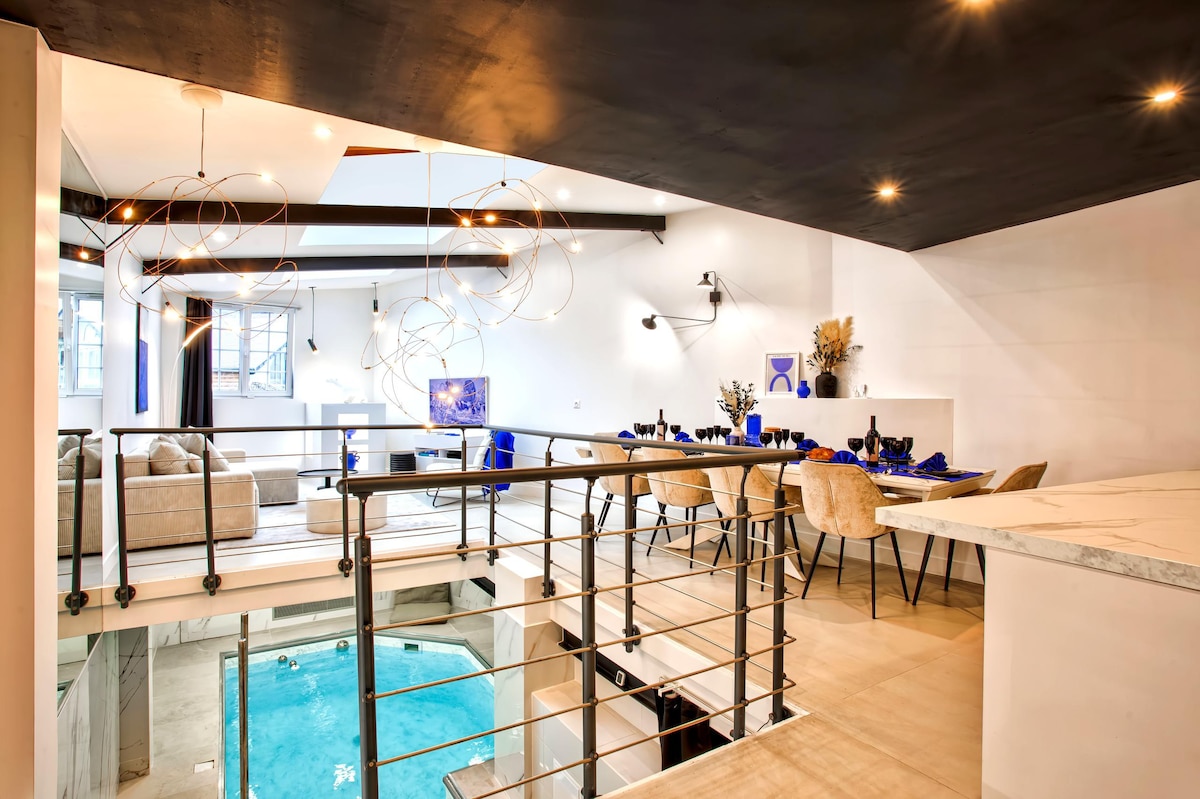 Deauville Luxury Blue Loft : sauna and inside pool