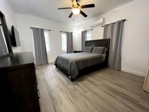 NEW Luxury Two Bedroom Apartment