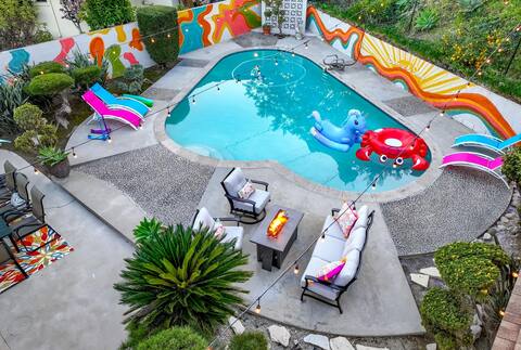 Stylish Sunrise Pool Home 4BD 3BA 10 Min to DTLA