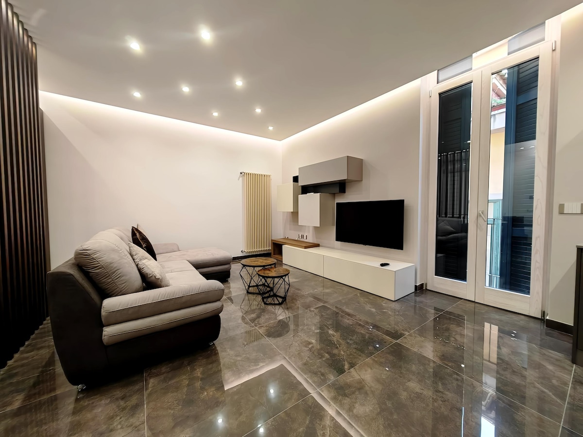 Successful Airbnb property: Pato's House: Luxury Apt. in Salerno