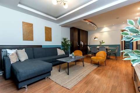 Houseloft Cosmopolitan Comfort