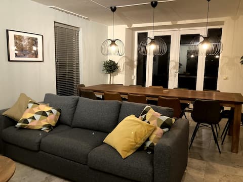 Spacious 12-person family home