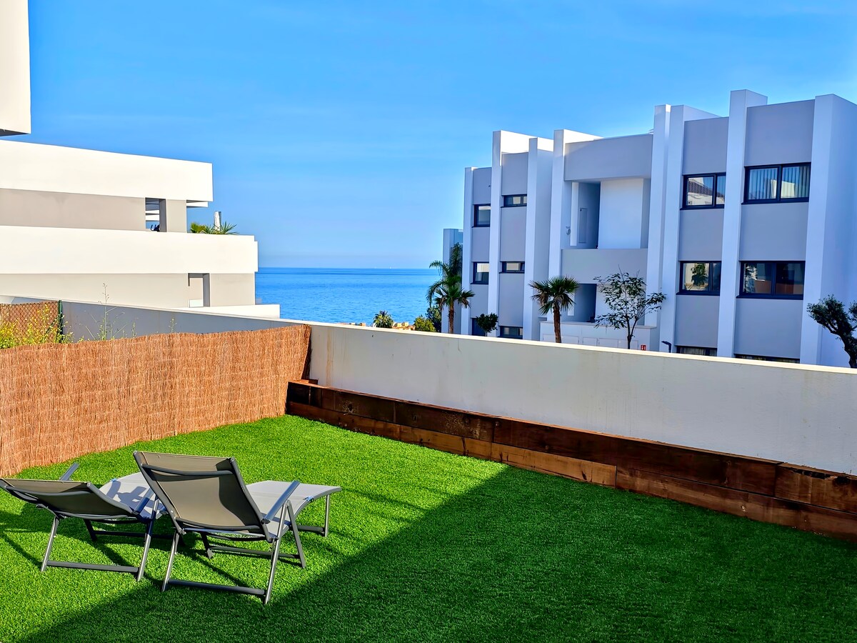 Top Airbnb: Sunny & New - 3BD 2BTH with views in Andalucía