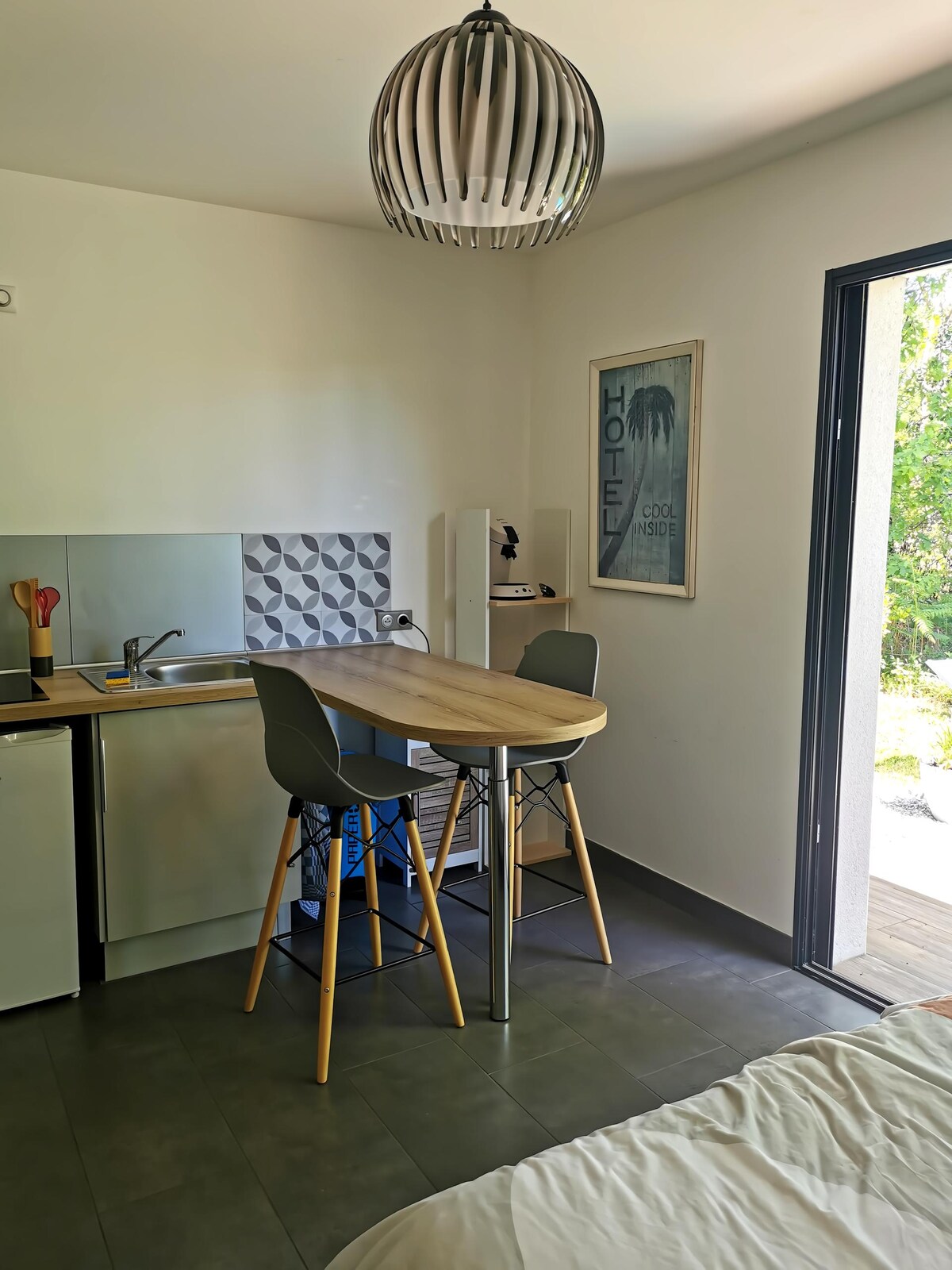 Annuncio Airbnb popolare: nice independent studio a Biscarrosse