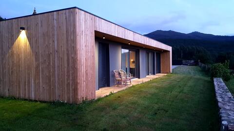 Corbelo, functional modern house