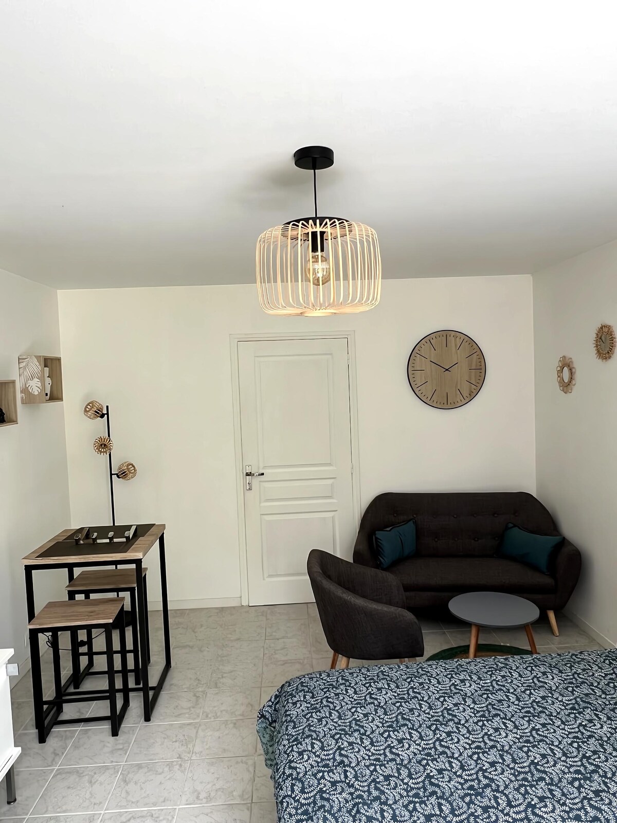 Successful Airbnb property: Nice studio 21 M2 (without kitchen) in Guérande