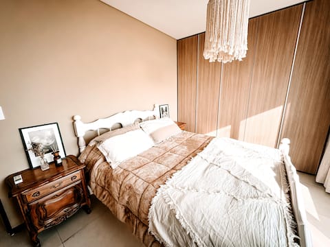 Propiedad de Airbnb exitosa: Cool 2BD parking, pool and gym en Departamento Rosario
