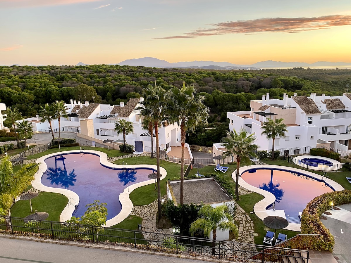 Annonce Airbnb populaire: Penthouse at La Hacienda Links Golf & Beach Resort à San Roque