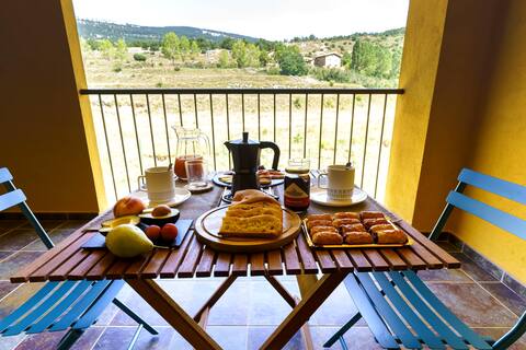 Charming Duplex - 10 min ski slopes