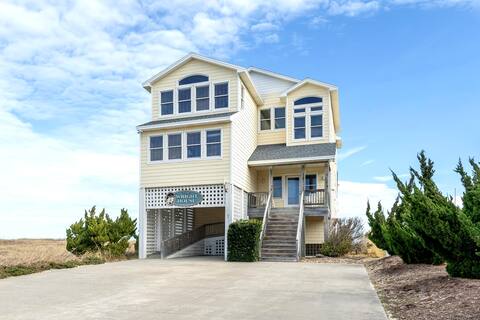 Wright House - 8BR Oceanfront Home & Private Pool