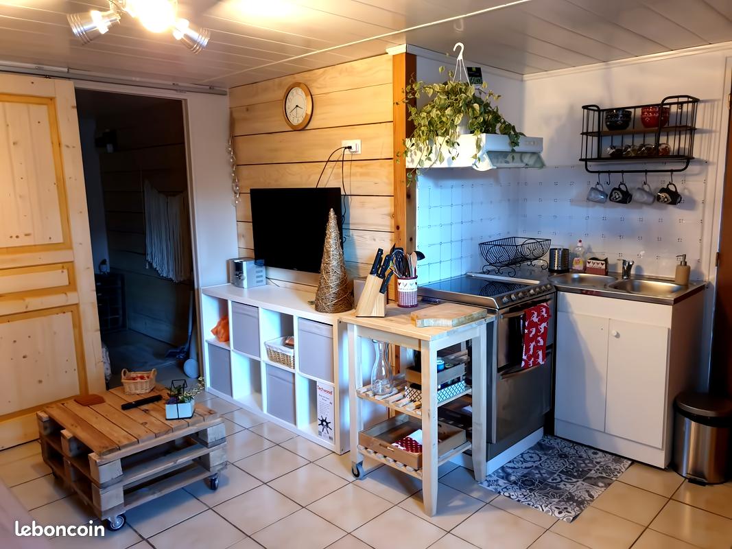 Top Airbnb: AU FLOCON: Charming and comfortable pied-à-terre in Bagnères De Luchon