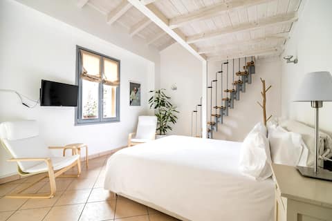 Airbnb con migliori performance: CERNOBBIO LAGO La Nocciolina, loft house a Cernobbio