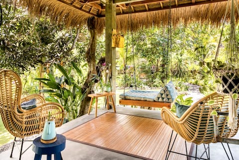 The Writers' Treehouse – a unique, creative home
