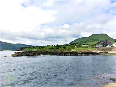 Port Marie: waterfront apartment